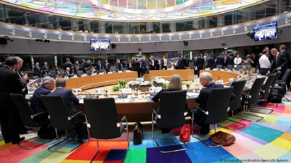 Совет Евросоюза утвердил единые правила выдачи многократных шенгенских виз